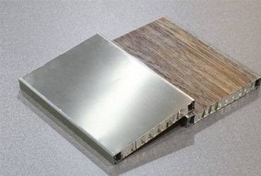 地腳套鋁材衛生間隔斷1