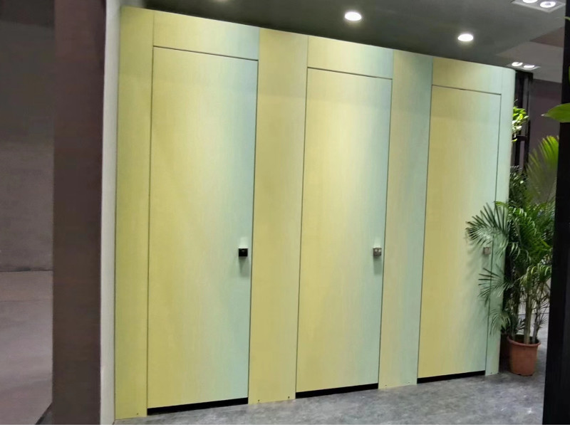 公共衛(wèi)生間隔斷定制指南:打造實(shí)用與美觀并重的空間 公共衛(wèi)生間隔斷定制指南:打造實(shí)用與美觀并重的空間